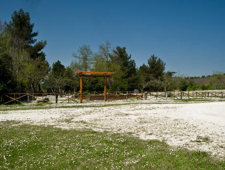 il lago nella valle